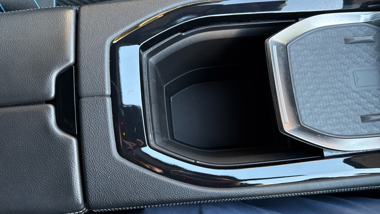 Renault Austral E-Tech FHEV Iconic Esprit Alpine 5dr Auto 4C Hybrid Estate